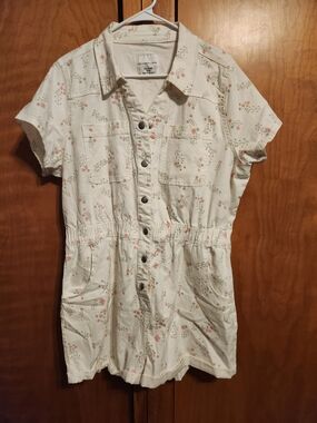 Celebrity Pink Cream Floral Button-Front Short Sleeve Romper